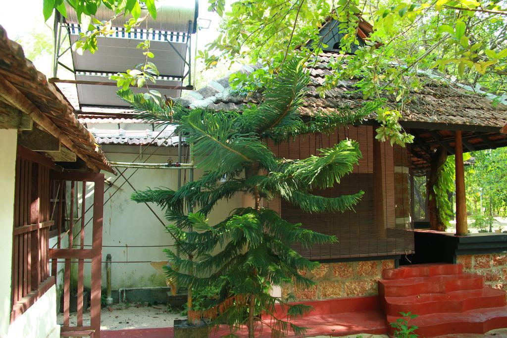 Arakkal Heritage Mararikulam Luaran gambar