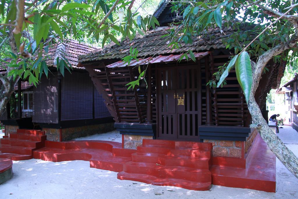 Arakkal Heritage Mararikulam Luaran gambar