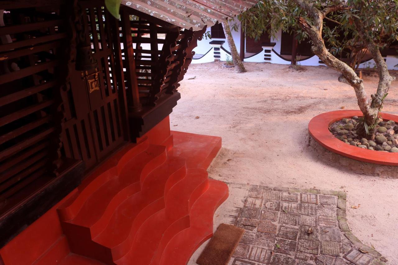 Arakkal Heritage Mararikulam Luaran gambar