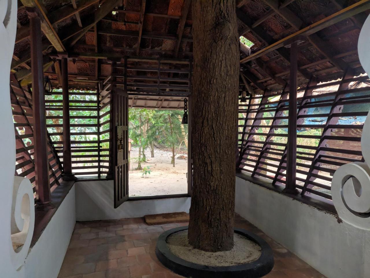 Arakkal Heritage Mararikulam Luaran gambar